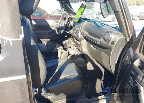 2016 Jeep Wrangler 75Th Anniversary from USA, damaged, VIN 1C4AJWBG0GL239250